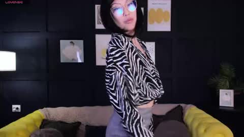Snapshot of valerymur chatting on 03.29.26 Valery Mur3 online show from 03.29.26