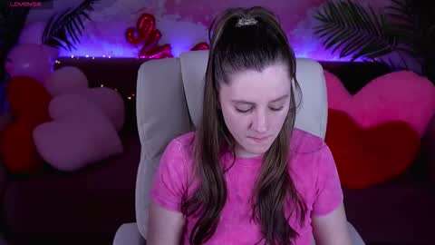 V A L E R Y  M U R online show from 02.22.26