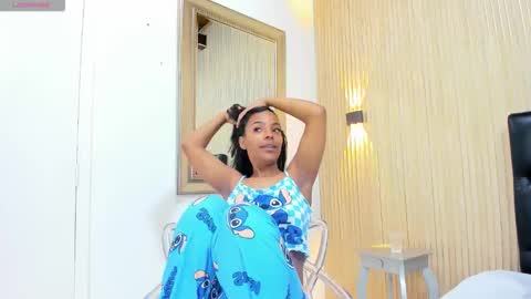 Snapshot of valerynbrown chatting on 04.20.26 valery online show from 04.20.26