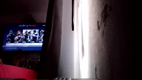 Snapshot of valetv2222 chatting on 11.29.25 valetv2222 online show from 11.29.25