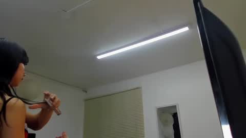 Snapshot of valey_nicole chatting on 07.12.26 valey_nicole online show from 07.12.26