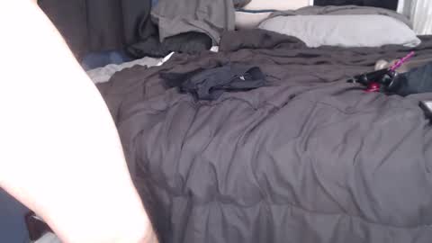 Snapshot of valhallacouple420 chatting on 01.17.25 Valhallacouple420 online show from 01.17.25