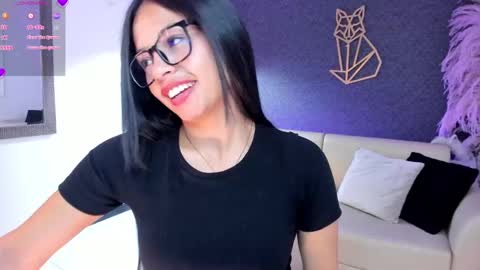 Snapshot of valka_wolfe chatting on 02.19.25 Valka online show from 02.19.25