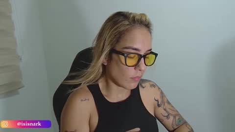 Snapshot of valkyriarose chatting on 02.19.26 Isis online show from 02.19.26