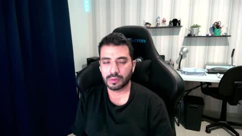 Roberto Carlos online show from 11.04.25