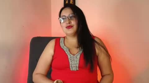 Vallery16 online show from 11.27.25