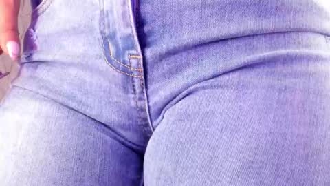 Vallolet Peach  online show from 03.19.26