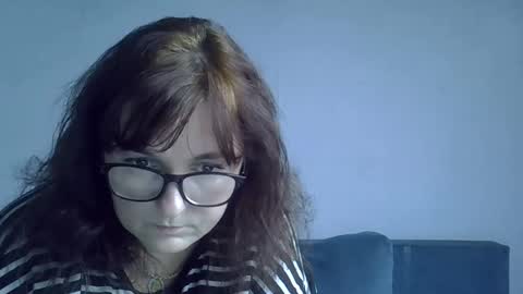 vally_bek1 online show from 11.12.25