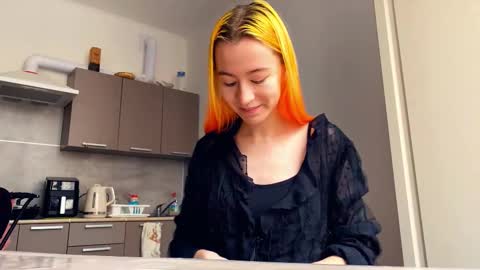 Snapshot of valtopi chatting on 03.01.26 Emily online show from 03.01.26