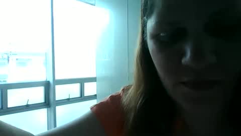 Snapshot of valu2208 chatting on 09.20.25 valu2208 online show from 09.20.25