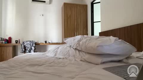 valure_lera online show from 11.10.25