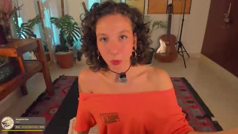 Snapshot of valyturner chatting on 11.11.25 online show from 11.11.25