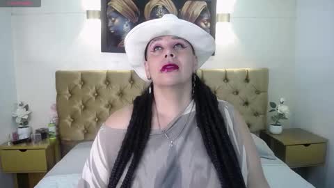 Snapshot of vampy_bael chatting on 10.25.25 Vampy Bael online show from 10.25.25