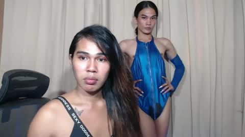 Snapshot of vampy_ebony_laxine chatting on 12.03.25 vampy_ebony_laxine online show from 12.03.25