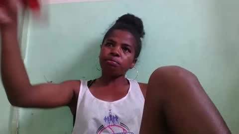 Snapshot of vanafiry chatting on 01.15.25 vanafiry online show from 01.15.25