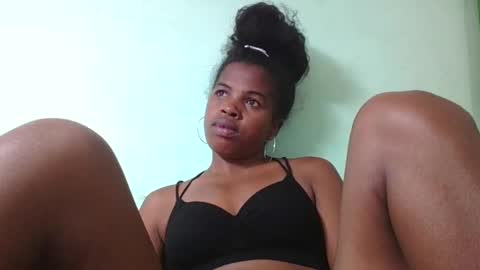 Snapshot of vanafiry chatting on 01.16.25 vanafiry online show from 01.16.25