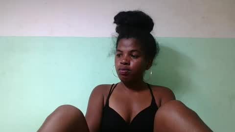 Snapshot of vanafiry chatting on 01.16.25 vanafiry online show from 01.16.25