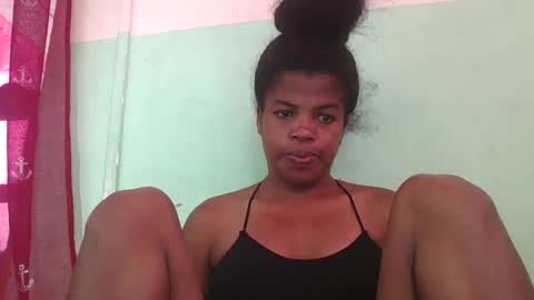 Snapshot of vanafiry chatting on 01.25.25 vanafiry online show from 01.25.25