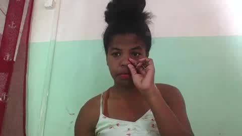 Snapshot of vanafiry chatting on 01.26.25 vanafiry online show from 01.26.25