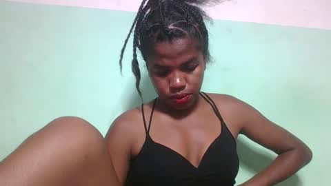 Snapshot of vanafiry chatting on 01.31.25 vanafiry online show from 01.31.25