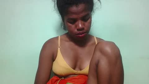 Snapshot of vanafiry chatting on 02.02.25 vanafiry online show from 02.02.25