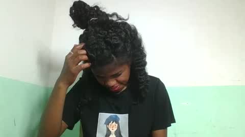 Snapshot of vanafiry chatting on 02.07.25 vanafiry online show from 02.07.25