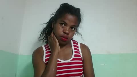 Snapshot of vanafiry chatting on 02.08.25 vanafiry online show from 02.08.25