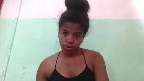 Snapshot of vanafiry chatting on 02.15.25 vanafiry online show from 02.15.25