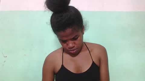 Snapshot of vanafiry chatting on 02.16.25 vanafiry online show from 02.16.25