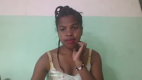 Snapshot of vanafiry chatting on 02.22.25 vanafiry online show from 02.22.25