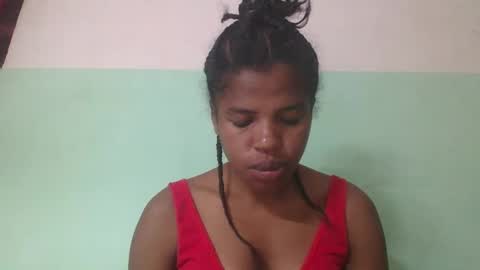 Snapshot of vanafiry chatting on 02.23.25 vanafiry online show from 02.23.25