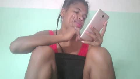 Snapshot of vanafiry chatting on 02.23.25 vanafiry online show from 02.23.25