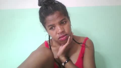 Snapshot of vanafiry chatting on 02.24.25 vanafiry online show from 02.24.25