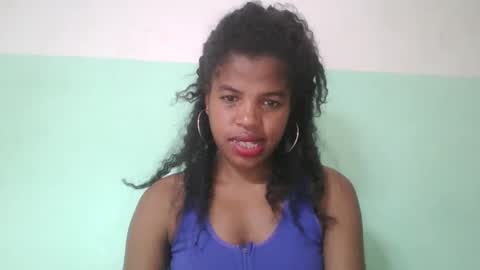 Snapshot of vanafiry chatting on 02.25.25 vanafiry online show from 02.25.25