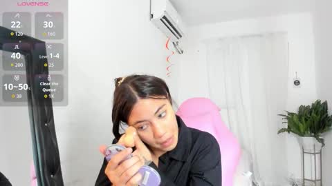 vanelope_smith online show from 11.21.25