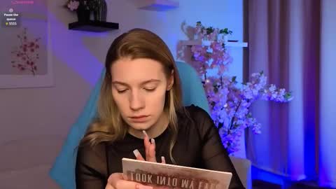 Snapshot of vanessa__lui chatting on 02.28.26 Vanessa online show from 02.28.26