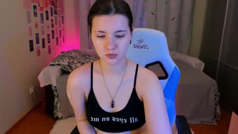 Vanessa online show from 02.04.25