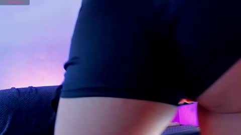 Snapshot of vanessa_gonzaless chatting on 11.07.25 Vanessa online show from 11.07.25