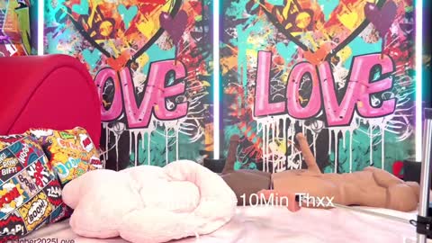  Vanessa  online show from 10.25.25