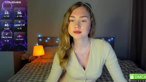 Vanessa Maes online show from 01.11.25