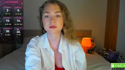 Vanessa Maes online show from 02.23.25