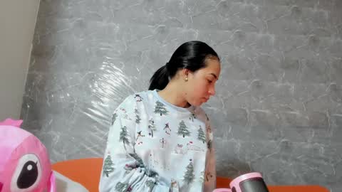 Snapshot of vanessaadol chatting on 02.07.25 vanessaadol online show from 02.07.25