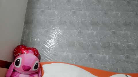 Snapshot of vanessaadol chatting on 03.05.25 vanessaadol online show from 03.05.25