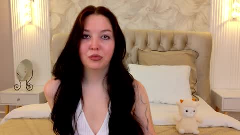 Snapshot of vanessafields chatting on 09.15.25 Vanessa online show from 09.15.25