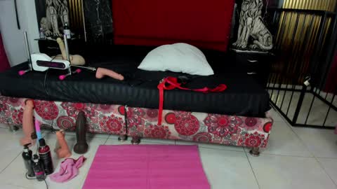 Vanessa Hard online show from 04.09.26