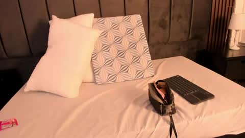 Snapshot of vanessahard_as chatting on 06.06.26 Vanessa Hard online show from 06.06.26