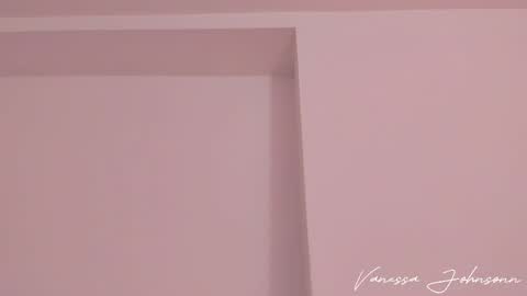 vanessajohnsonn online show from 06.05.26