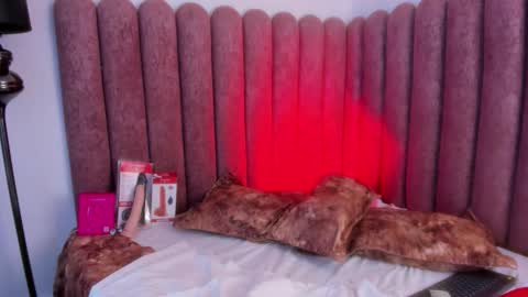 Snapshot of vanessaparis_ chatting on 12.03.25 Vanessa Sexy Paris online show from 12.03.25