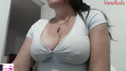 Vanesared2 online show from 03.01.25