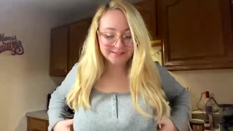 vanillapuddingpie online show from 12.11.24